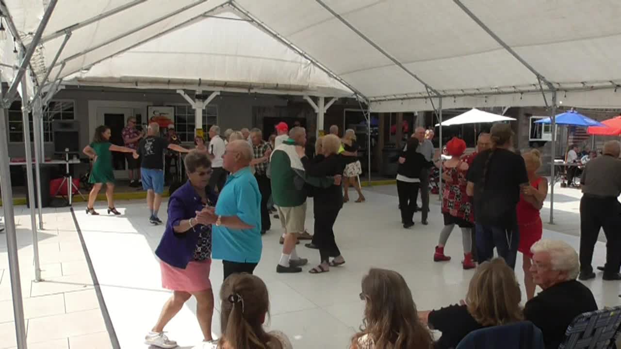 Lights Camera Polka: Cynor Classics at Gorski's part 1 9-8-24